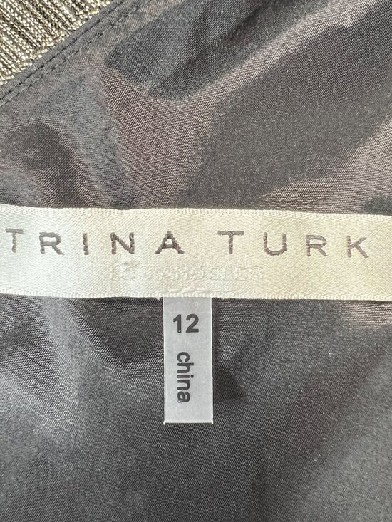 Trina Turk Eastern Luxe Koi Metallic One-Shoulder Jumpsuit Evening Gold Black 12 - Picture 6 of 16